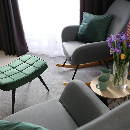 Flora Studio Apartments Korenica Zewnętrze zdjęcie